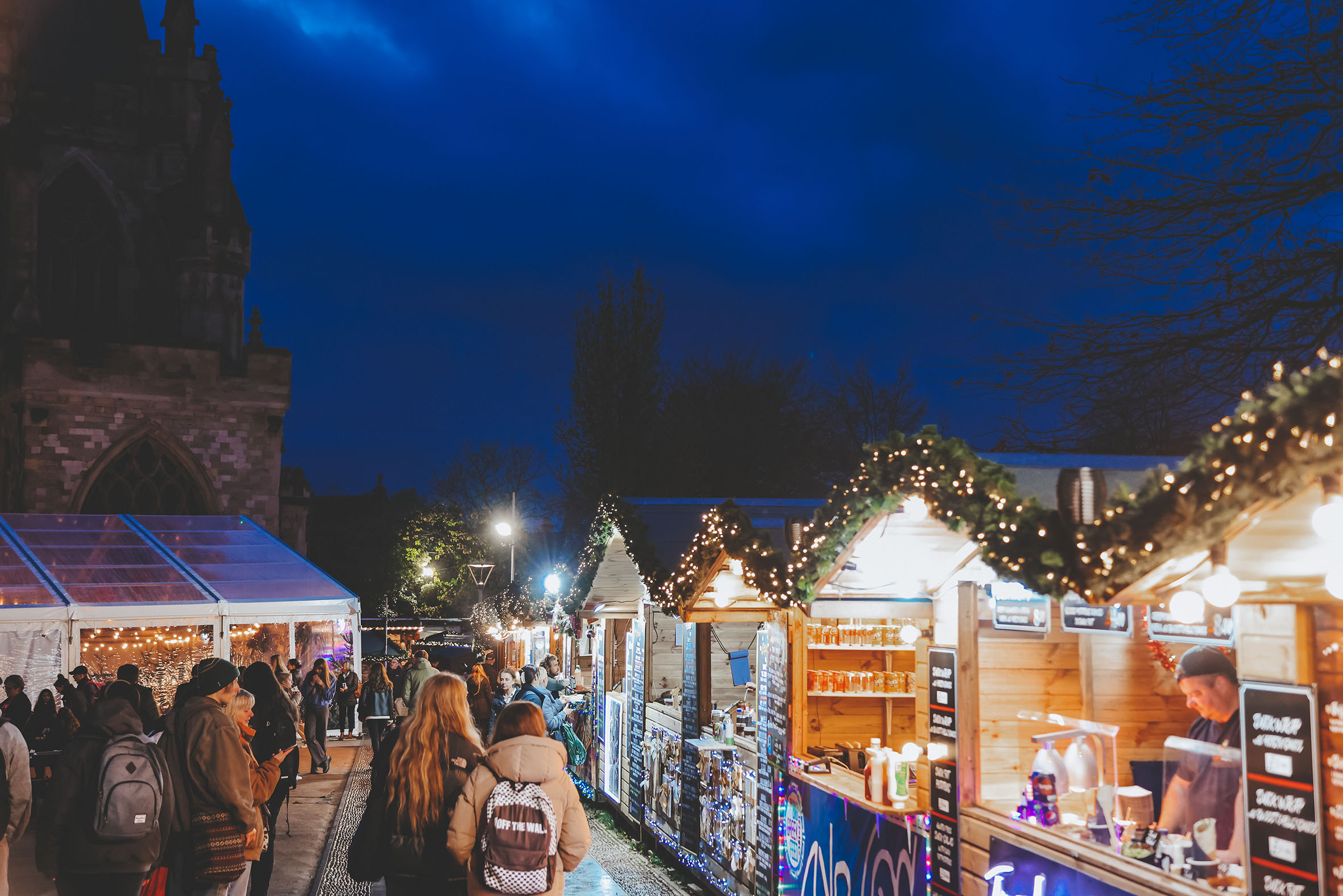 ec-xmas-market-©Emma Solley_Exeter Cathedral